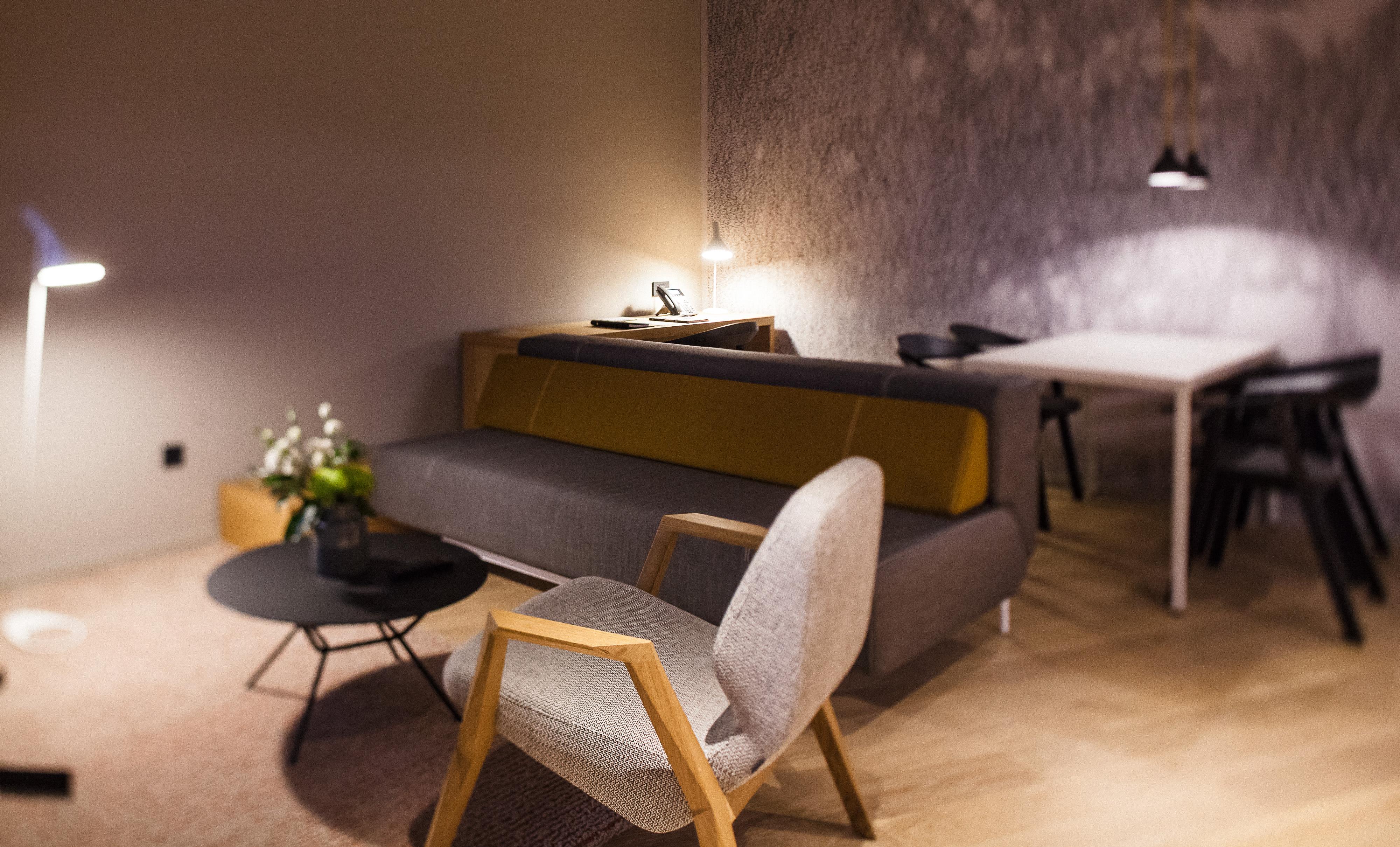 One Suite Hotel Mlini Exteriör bild