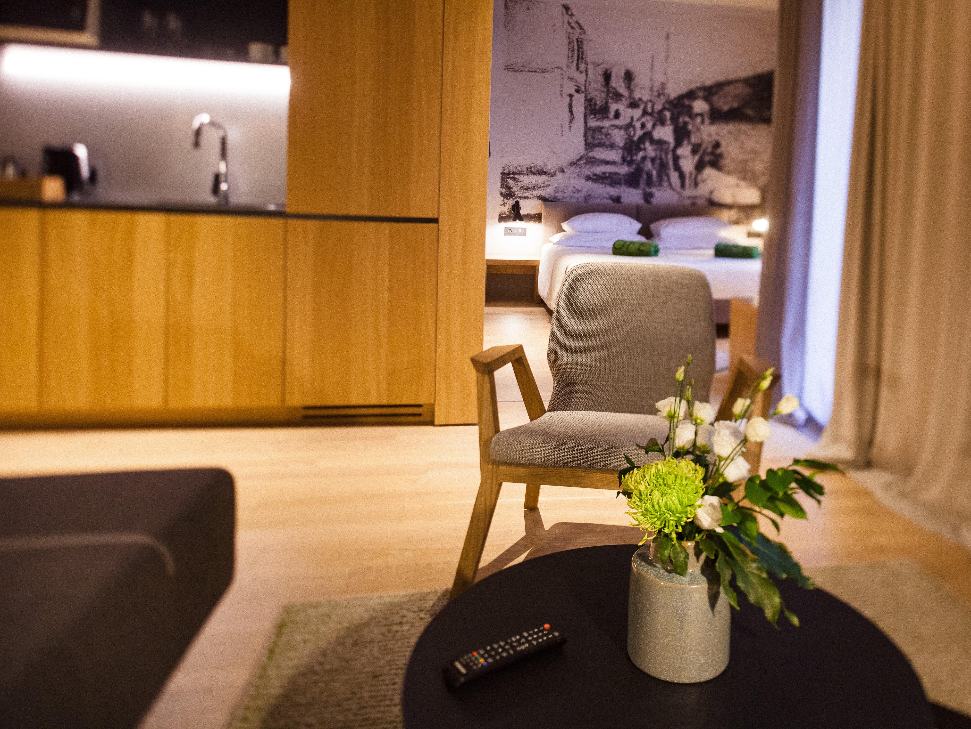 One Suite Hotel Mlini Exteriör bild